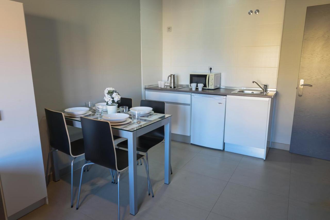 Apartamentos Santa Clara Алаурін-де-ла-Торре Екстер'єр фото