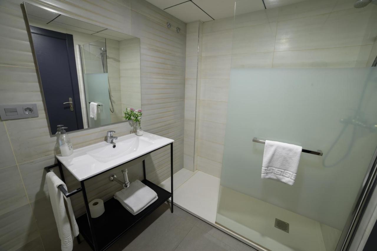 Apartamentos Santa Clara Алаурін-де-ла-Торре Екстер'єр фото