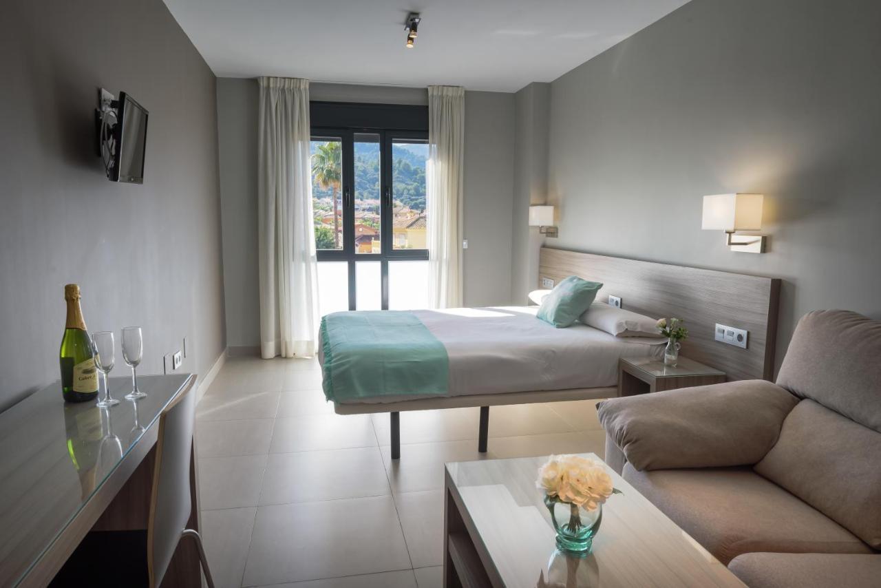 Apartamentos Santa Clara Алаурін-де-ла-Торре Екстер'єр фото