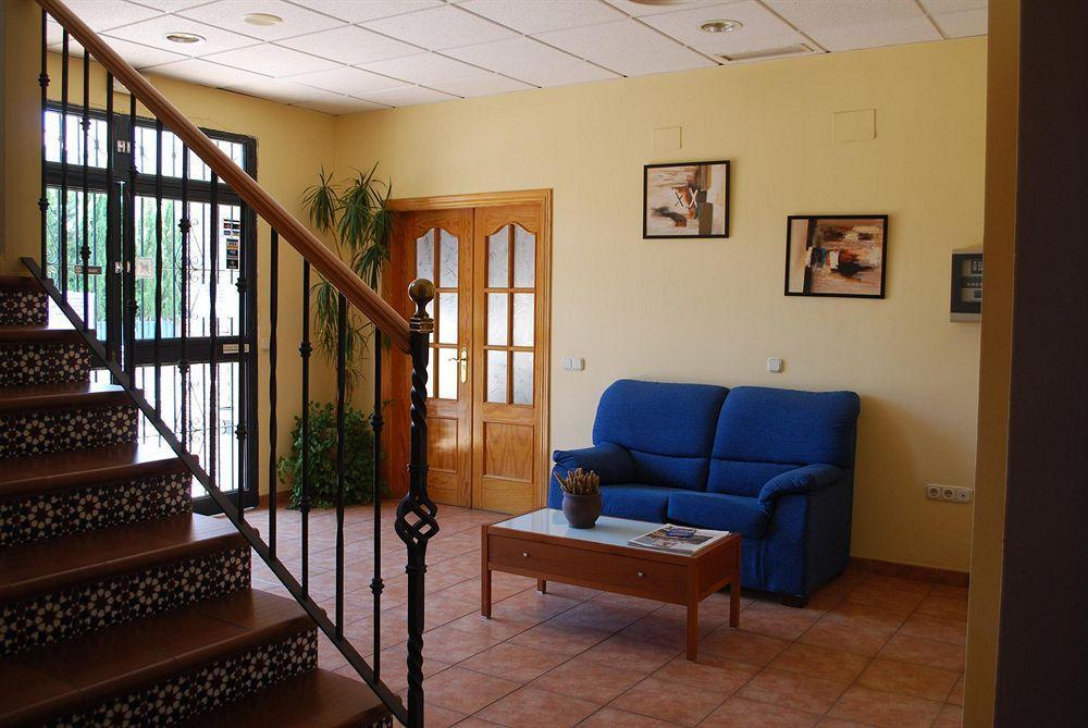 Apartamentos Santa Clara Алаурін-де-ла-Торре Екстер'єр фото